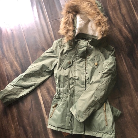 Vegan fur jacket - Picture 2 of 4